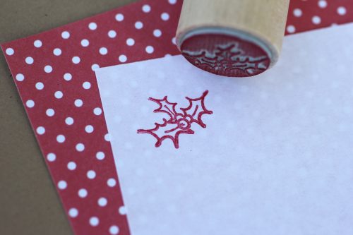 Holly Wood Handled Mini Stamp