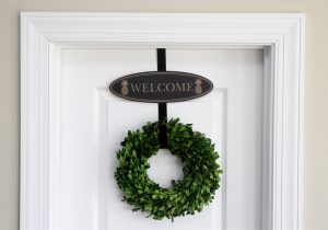 Personalized Wreath Door Hanger Pineapple